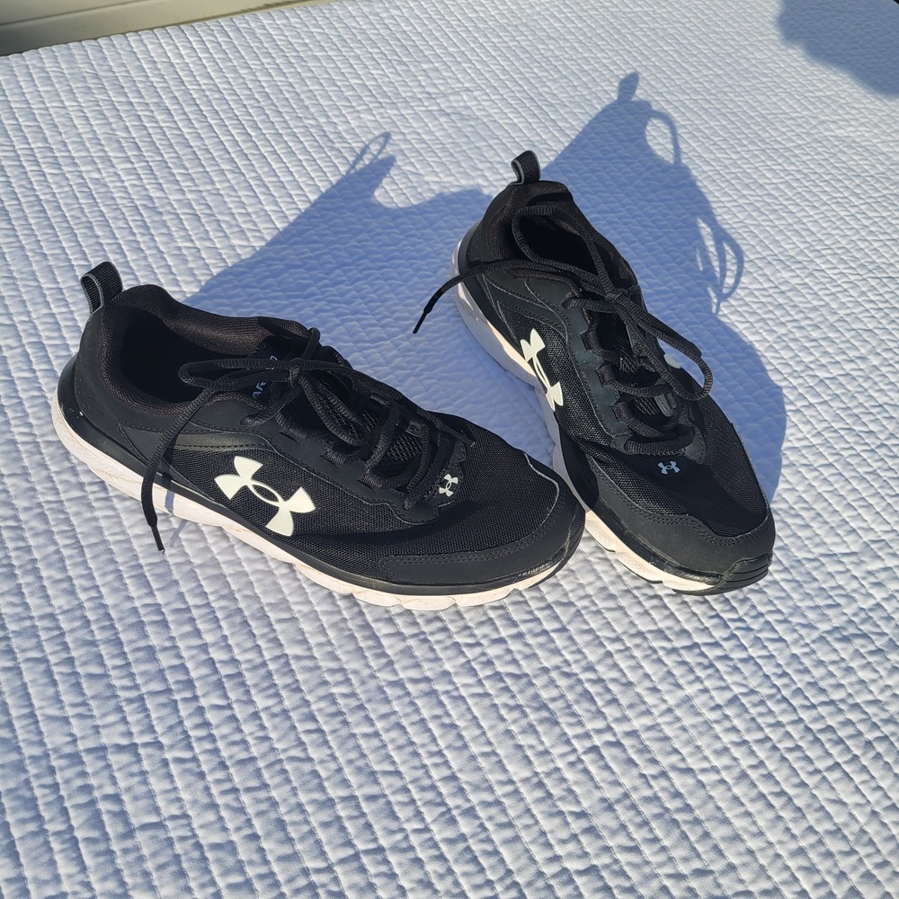 Under Armour Mens Charged Assert 9 Running Shoes Black White Size 11.5